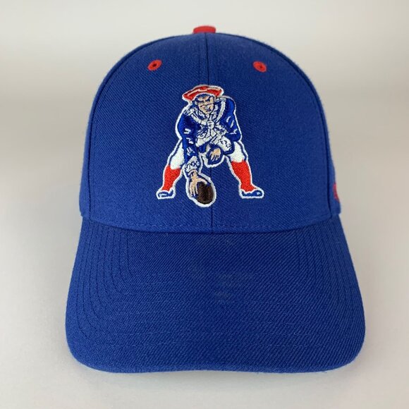 New England Patriots NFL Blue 47 Brand MVP Strapback Adjustable Hat - Picture 2 of 6